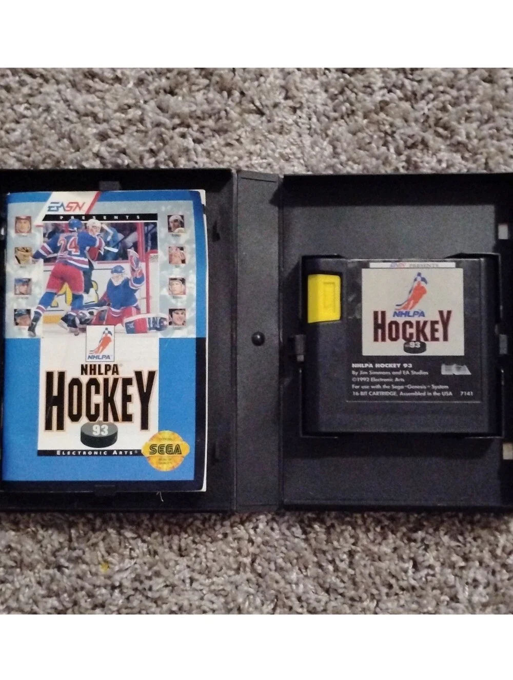 NHLPA Hockey '93 (Sega Genesis) - CIB (Complete in Box) w/ Manual & Case